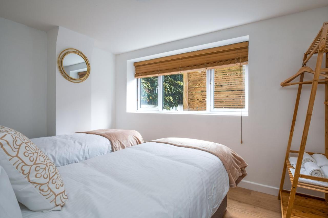Cosy Flat In Free Parking Area, Next To Bus Stop Brighton Exterior photo